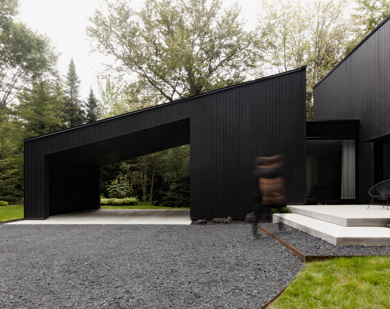 Dossier de presse | 5891-03 - Communiqué de presse | Dyptique - Matière Première Architecture - Architecture résidentielle - Crédit photo : Ian Balmorel