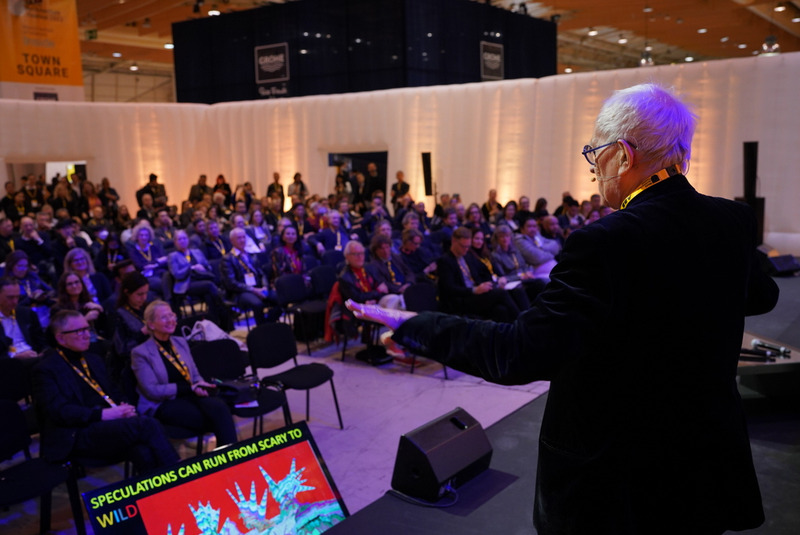 Press kit | 661-74 - Press release | World Architecture Festival and Inside World Festival of Interiors 2023 Extend their Global Awards Entry Deadline - World Architecture Festival (WAF) - Event + Exhibition - Sir Peter Cook on the WAF Main Stage - Photo credit: WAF