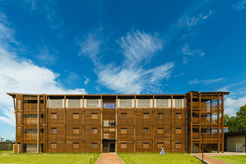 Dossier de presse | 6966-01 - Communiqué de presse | A Convent Between Spirituality and Social Engagment - Mixtura - Architecture institutionnelle - The cell building seen from the east - Crédit photo : Cesare Querci
