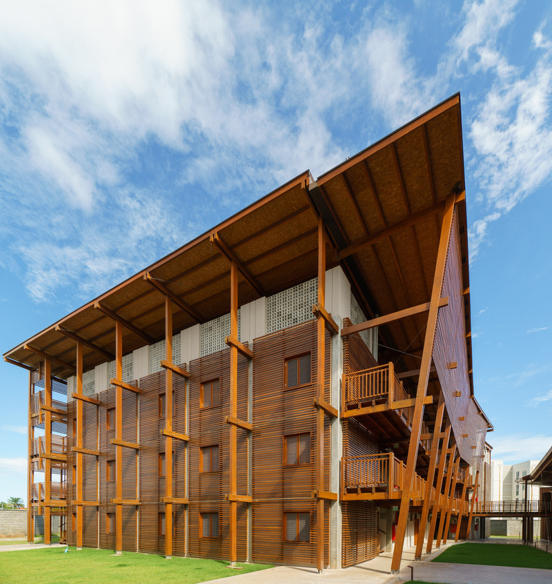 Dossier de presse | 6966-01 - Communiqué de presse | A Convent Between Spirituality and Social Engagment - Mixtura - Architecture institutionnelle - The cell building seen from north-west - Crédit photo : Cesare Querci