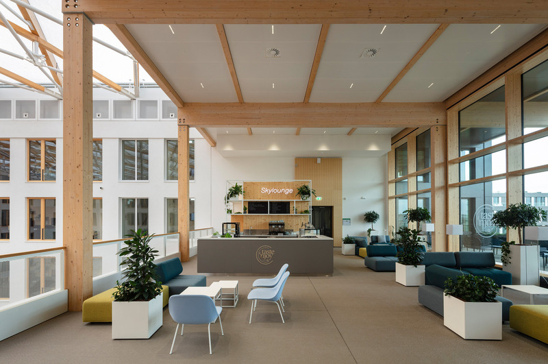 Press kit | 1071-20 - Press release | The World's Best Architecture 2023 Announced - Architizer - Lifestyle - EDGE Suedkreuz Berlin_Tchoban Voss Architekten GmbH (Jury Winner, Mid-Rise Office) - Photo credit: HG Esch