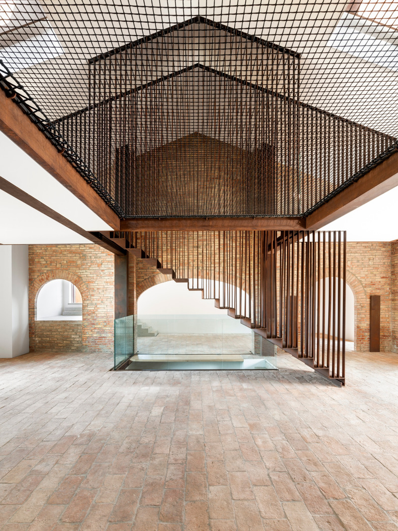 Press kit | 1071-20 - Press release | The World's Best Architecture 2023 Announced - Architizer - Lifestyle - The Greenary  by CRA-Carlo Ratti Associati (Jury Winner, Private House - Large) - Photo credit: DSL Studio (Delfino Sisto Legnani and Alessandro Saletta)