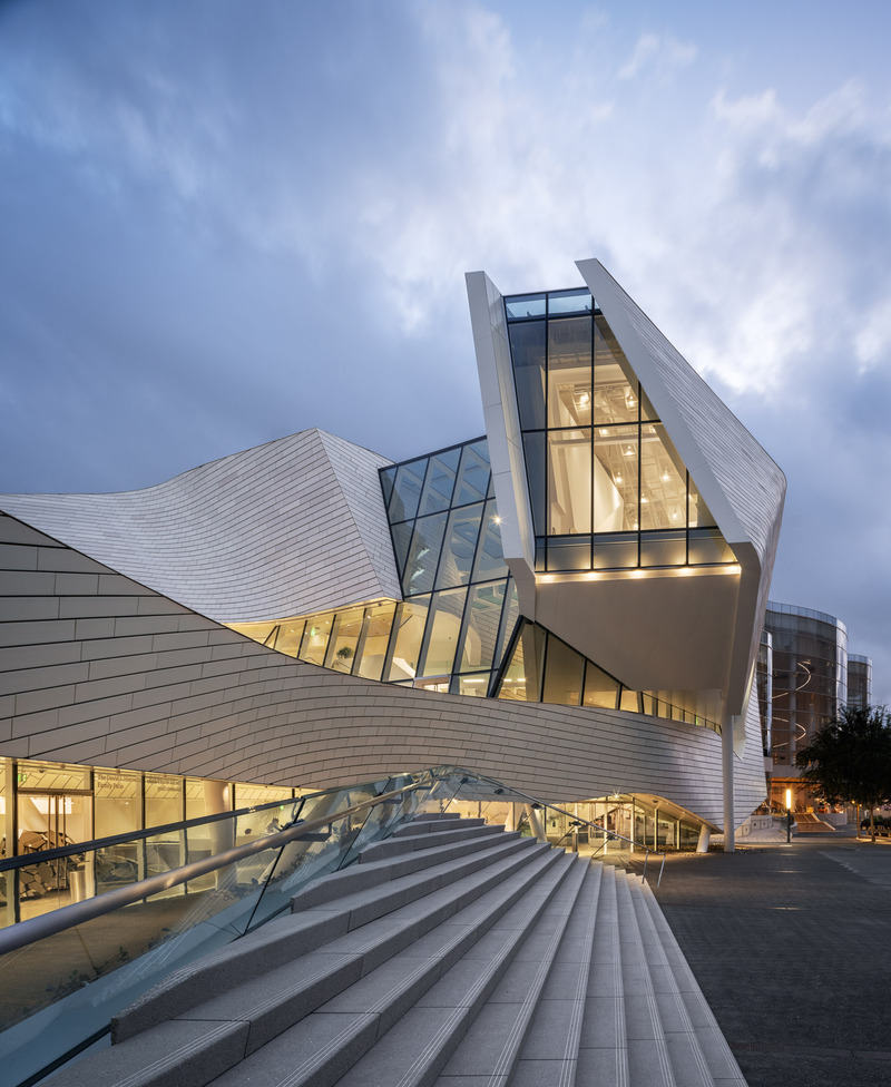 Press kit | 1071-20 - Press release | The World's Best Architecture 2023 Announced - Architizer - Lifestyle - Orange County Museum of Art by Morphosis Architects (Jury Winner, Museum) - Photo credit: Mike Kelley