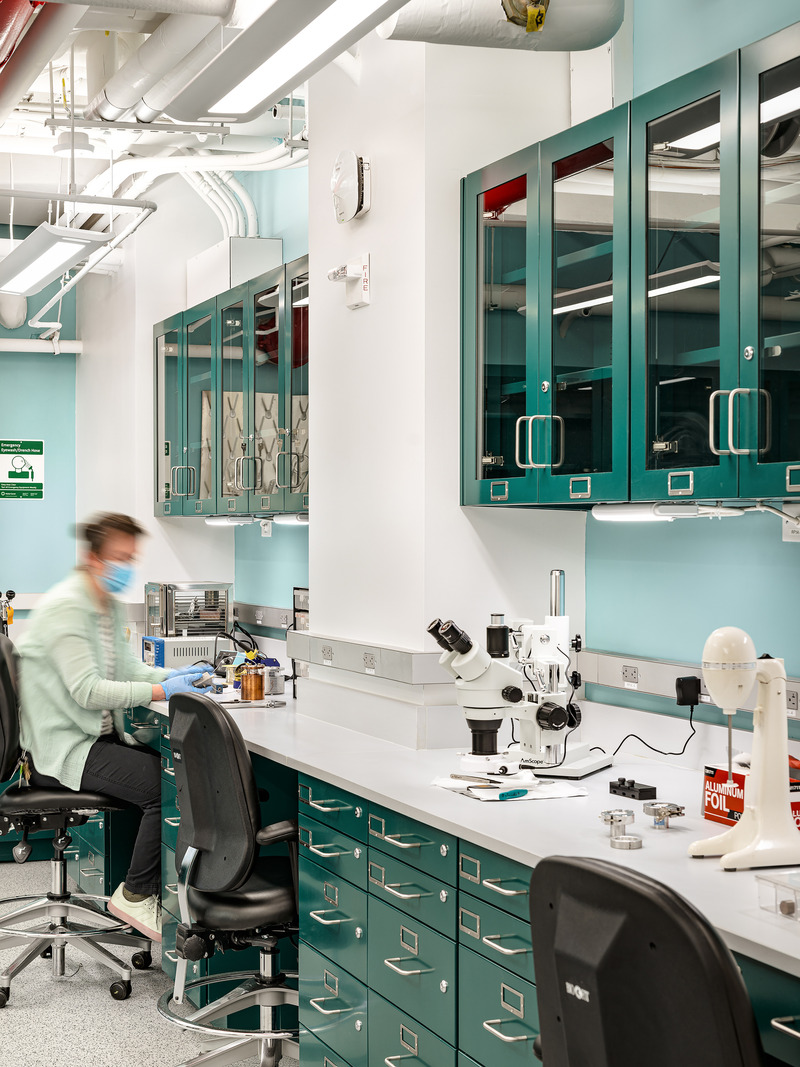 Dossier de presse | 5881-03 - Communiqué de presse | Research Labs at Columbia University - Shakespeare Gordon Studio - Architecture institutionnelle - Physics Lab - Crédit photo : Alexander Severin
