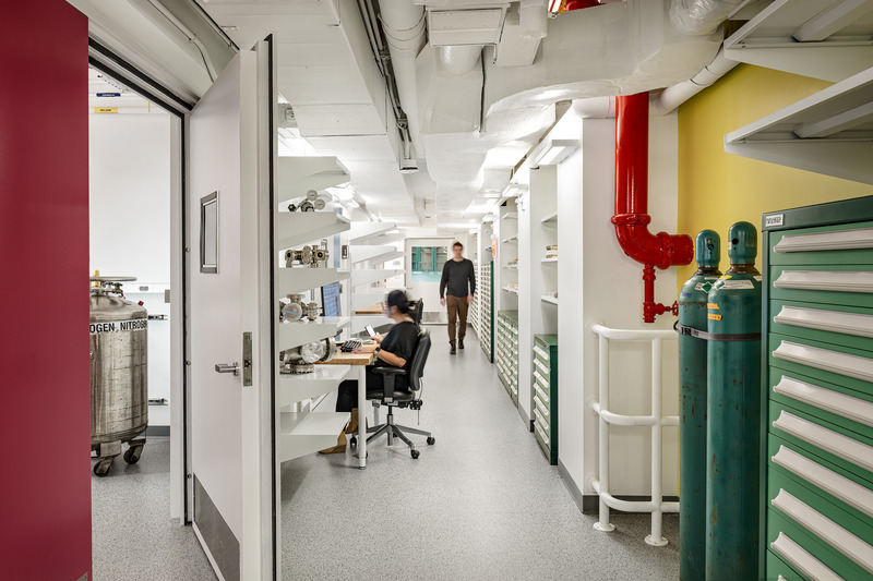 Dossier de presse | 5881-03 - Communiqué de presse | Research Labs at Columbia University - Shakespeare Gordon Studio - Architecture institutionnelle - Physics Lab - Crédit photo : Alexander Severin