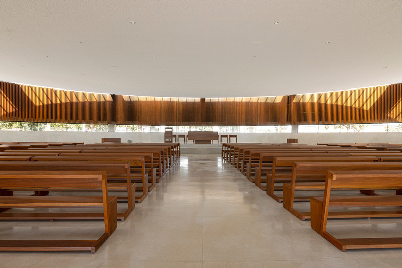 Dossier de presse | 7006-01 - Communiqué de presse | Church of the Holy Family - ARQBR Arquitetura e Urbanismo - Architecture institutionnelle - Crédit photo : Joana França