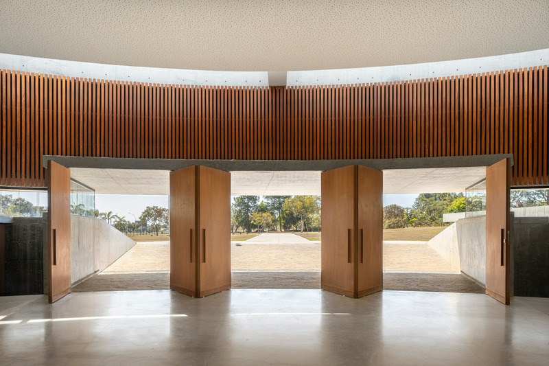 Dossier de presse | 7006-01 - Communiqué de presse | Church of the Holy Family - ARQBR Arquitetura e Urbanismo - Architecture institutionnelle - Crédit photo : Joana França