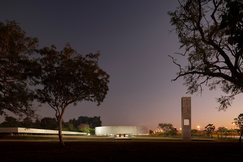 Dossier de presse | 7006-01 - Communiqué de presse | Church of the Holy Family - ARQBR Arquitetura e Urbanismo - Architecture institutionnelle - Crédit photo : Joana França