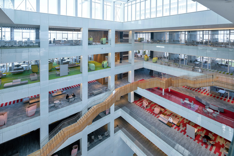 Dossier de presse | 7004-01 - Communiqué de presse | Shape’s Diplomatic Academy Adds Architizer A+ Award to Portfolio of Accolades - Shape Architecture Practice + Research - Architecture institutionnelle - Atrium Skylight  - Crédit photo : Phil Handforth