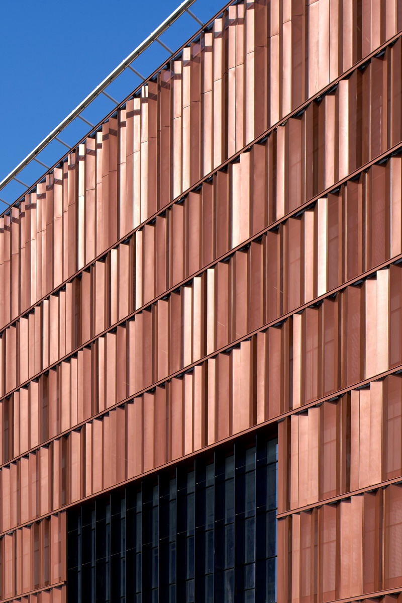 Dossier de presse | 7004-01 - Communiqué de presse | Shape’s Diplomatic Academy Adds Architizer A+ Award to Portfolio of Accolades - Shape Architecture Practice + Research - Architecture institutionnelle - Facade Screen - Crédit photo : Phil Handforth