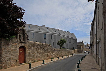 Dossier de presse | 958-01 - Communiqué de presse | Institut de génomique marine - Barré-Lambot Architectes - Architecture institutionnelle - Crédit photo : Philippe Ruault Photographe
