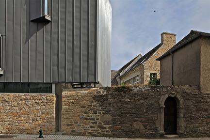 Dossier de presse | 958-01 - Communiqué de presse | Institut de génomique marine - Barré-Lambot Architectes - Architecture institutionnelle - Crédit photo : Philippe Ruault Photographe