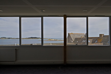 Dossier de presse | 958-01 - Communiqué de presse | Institut de génomique marine - Barré-Lambot Architectes - Architecture institutionnelle - Crédit photo : Philippe Ruault Photographe