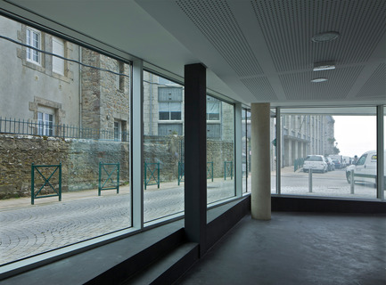 Dossier de presse | 958-01 - Communiqué de presse | Institut de génomique marine - Barré-Lambot Architectes - Architecture institutionnelle - Crédit photo : Philippe Ruault Photographe