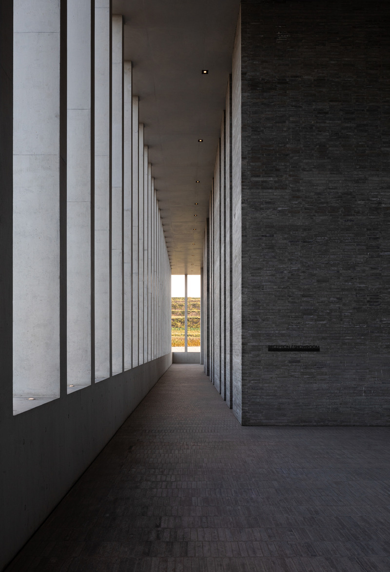 Press kit | 7030-01 - Press release | The Oatmeal Factory - JSPA Design - Industrial Architecture - Photo credit: SCHRAN