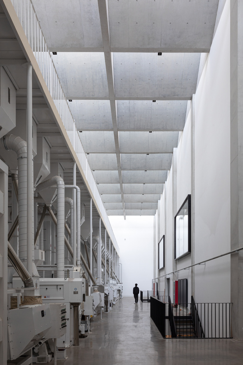 Press kit | 7030-01 - Press release | The Oatmeal Factory - JSPA Design - Industrial Architecture - Photo credit: SCHRAN