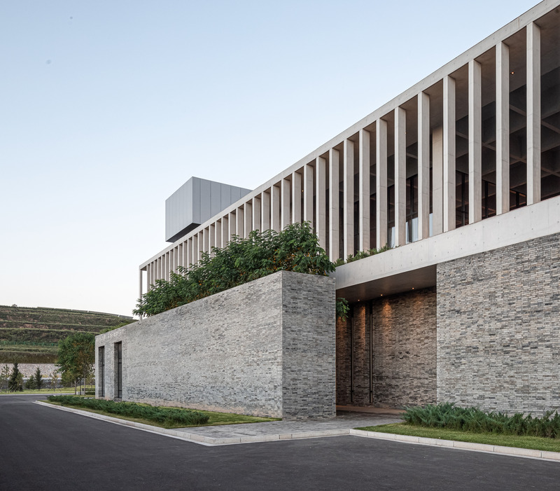 Press kit | 7030-01 - Press release | The Oatmeal Factory - JSPA Design - Industrial Architecture - Photo credit: SCHRAN