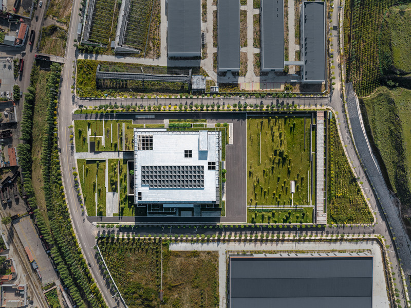 Press kit | 7030-01 - Press release | The Oatmeal Factory - JSPA Design - Industrial Architecture - Photo credit: SCHRAN