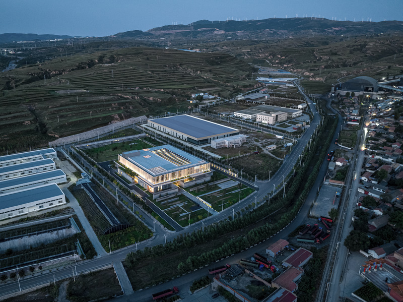 Press kit | 7030-01 - Press release | The Oatmeal Factory - JSPA Design - Industrial Architecture - Photo credit: SCHRAN