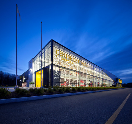 Press kit | 886-01 - Press release | Design of the exhibition center of Sherbrooke - CCM2 - Commercial Architecture - Photo credit: Stéphane Groleau - stephanegroleau.com