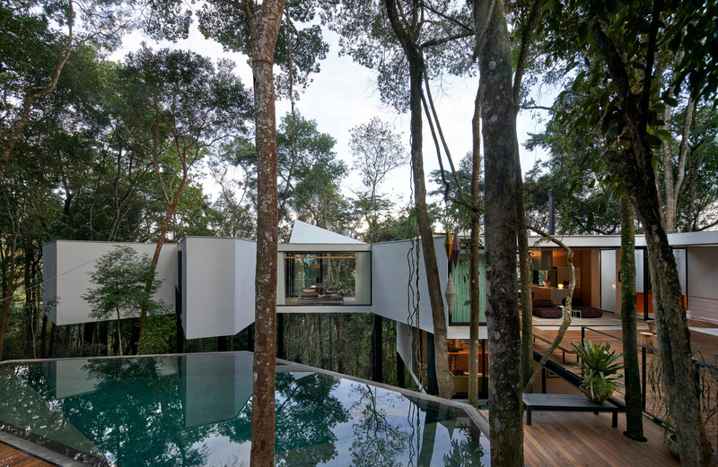 Press kit | 6830-01 - Press release | Açucena House - Tetro - Residential Architecture - Photo credit: Jomar Bragança