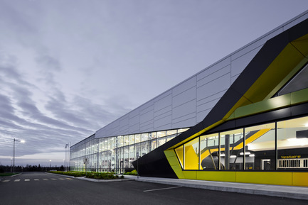 Press kit | 886-01 - Press release | Design of the exhibition center of Sherbrooke - CCM2 - Commercial Architecture - Photo credit: Stéphane Groleau - stephanegroleau.com