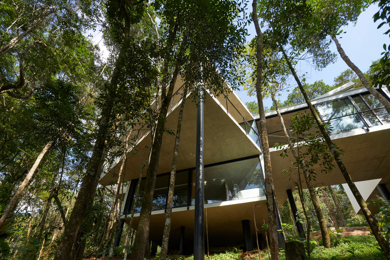 Press kit | 6830-01 - Press release | Açucena House - Tetro - Residential Architecture - Photo credit: Jomar Bragança