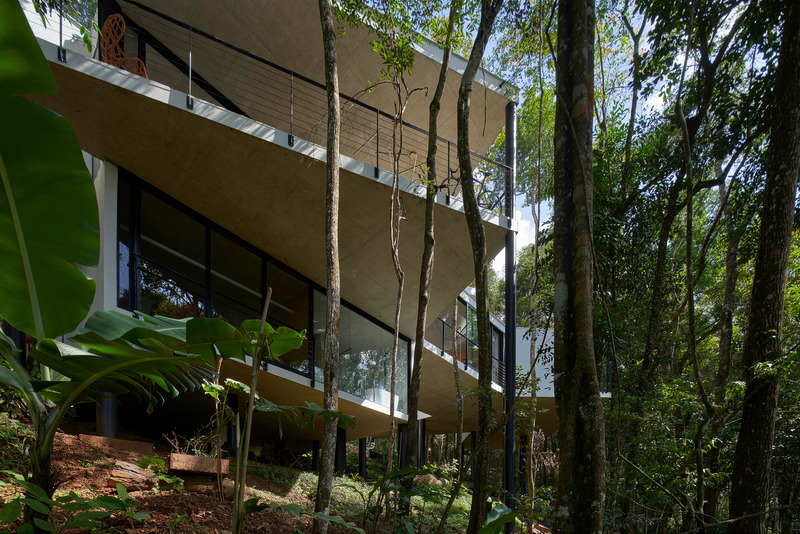 Press kit | 6830-01 - Press release | Açucena House - Tetro - Residential Architecture - Photo credit: Jomar Bragança