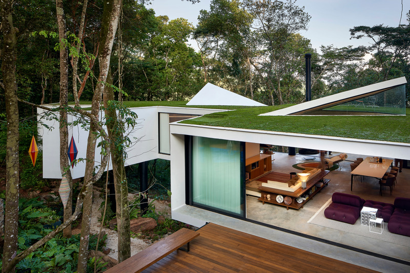 Press kit | 6830-01 - Press release | Açucena House - Tetro - Residential Architecture - Photo credit: Jomar Bragança