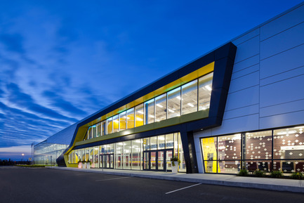 Press kit | 886-01 - Press release | Design of the exhibition center of Sherbrooke - CCM2 - Commercial Architecture - Photo credit: Yan Laplante - CCM² architectes
