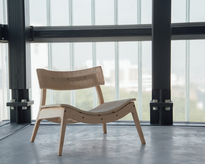 Press kit | 7032-01 - Press release | WoodenWood Project - Disrupt.Design Lab (D.DLAB) - Product - WoodenWood Chair - Photo credit:  Disrupt.Design Lab 