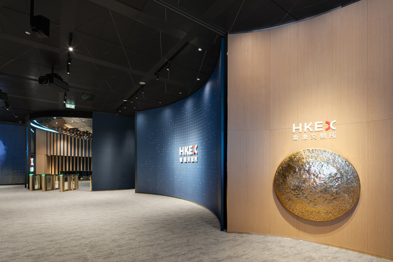 Press kit | 3772-03 - Press release | Hong Kong Stock Exchange Connect Hall - LAAB Architects - Commercial Interior Design - Photo credit: Kris Provoost