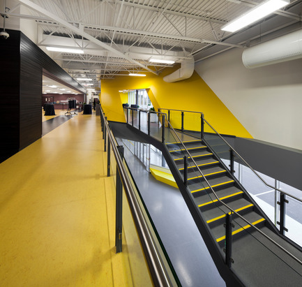 Press kit | 886-01 - Press release | Design of the exhibition center of Sherbrooke - CCM2 - Commercial Architecture - Photo credit: Stéphane Groleau - stephanegroleau.com