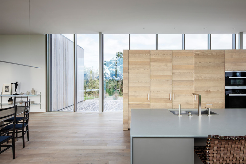 Dossier de presse | 6997-01 - Communiqué de presse | HGX Design’s Illuminating Approach Harnesses Light to Define Boundaries - HGX - Architecture résidentielle - Crédit photo : Scott Frances
