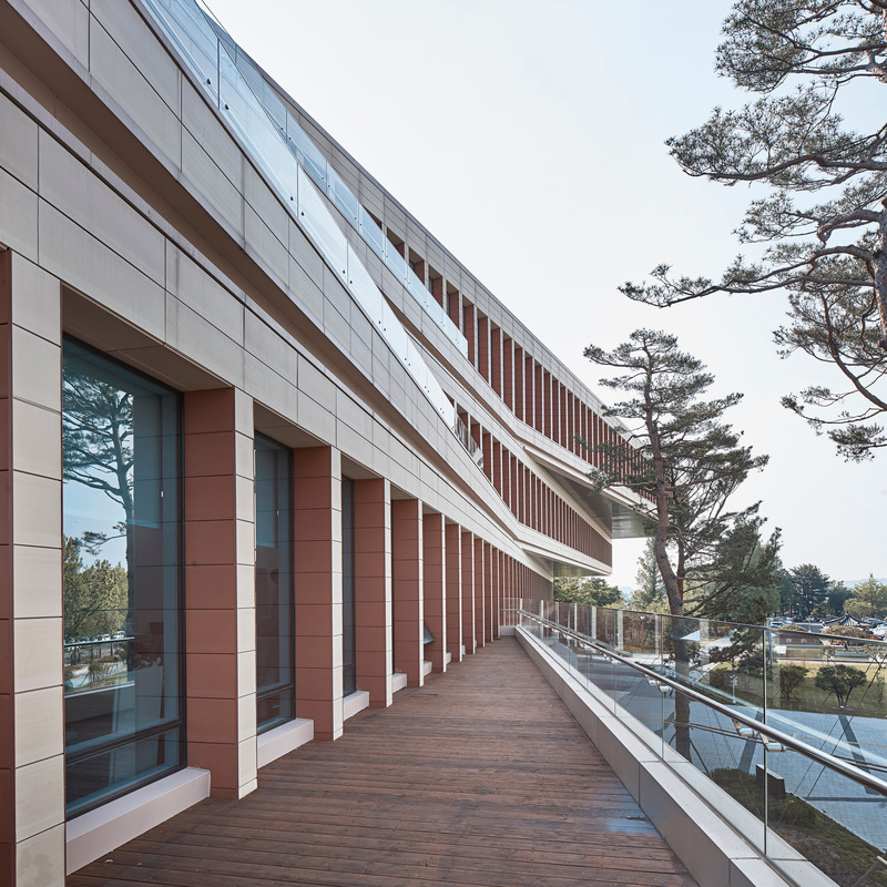 Dossier de presse | 6995-01 - Communiqué de presse | National Assembly Communication Building - Haeahn Architecture + H Architecture - Architecture institutionnelle - Crédit photo : Namsun Lee