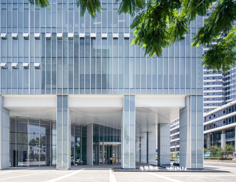 Dossier de presse | 6989-01 - Communiqué de presse | Laguarda.Low Wins at Architizer A+Awards with Chengdu Co-Innovation and Cooperation Center - Laguarda.Low Architects - Architecture commerciale - Office Entrance - Crédit photo : Simon ©ZSDC