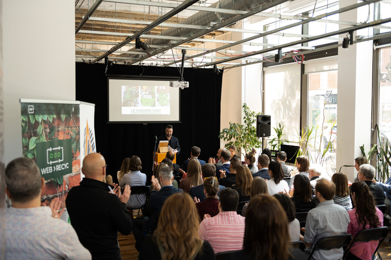 Press kit | 685-19 - Press release | Launch of the WEB-RECYC platform: Giving and buying Used Bricks Has Never Been Easier - Architecture Without Borders Quebec (AWBQ) - Residential Architecture -  Press conference, June 19th  - Photo credit: Philippe Latour
