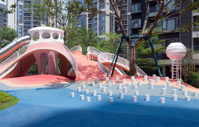 Dossier de presse | 7020-01 - Communiqué de presse | Natural and Organic: Red Dunes Playtopia - XISUI Design - Architecture de paysage - Crédit photo : Hu Yihao, XISUI Design