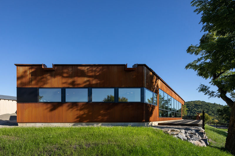 Dossier de presse | 7010-01 - Communiqué de presse | Annex, A Sculptor's Studio - Birdseye - Architecture résidentielle - Exterior - North Facade - Crédit photo : Michael Moran