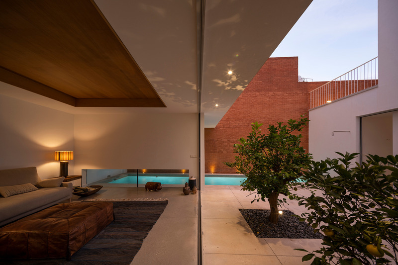 Dossier de presse | 5464-01 - Communiqué de presse | WIIK House - DTR_studio architects - Architecture résidentielle - Crédit photo : Juanan Barros