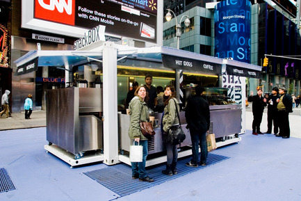 Dossier de presse | 675-04 - Communiqué de presse | SnackBox, Times Square New York - Aedifica - Art de vivre - Crédit photo : Cesar Nicolescu