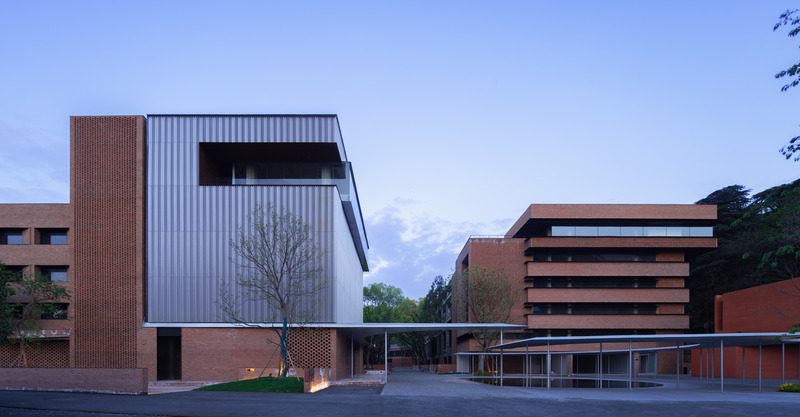 Dossier de presse | 5090-01 - Communiqué de presse | Renovation of Nanjing Combat Machinery Factory - Mix Architecture - Architecture commerciale - Renovation of Nanjing Combat Machinery Factory(Hongchuang PARK) by Mix Architecture - Crédit photo : <p class="">Arch-Exist</p>