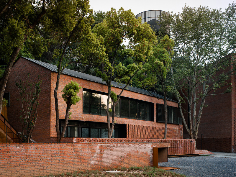 Dossier de presse | 5090-01 - Communiqué de presse | Renovation of Nanjing Combat Machinery Factory - Mix Architecture - Architecture commerciale - Renovation of Nanjing Combat Machinery Factory(Hongchuang PARK) by Mix Architecture - Crédit photo : <p class="">Haiting Sun</p>