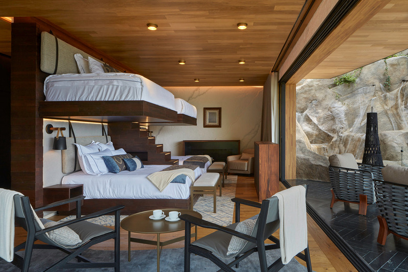 Press kit | 4687-02 - Press release | SYMBIOSIS - Luciano Gerbilsky Arquitectos - Residential Architecture - guest bedroom villa - Photo credit: Hector Velazco Facio