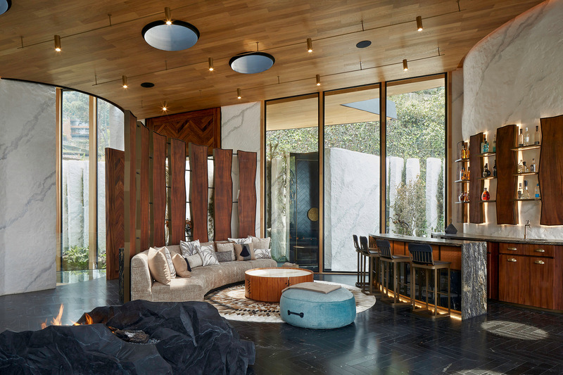 Press kit | 4687-02 - Press release | SYMBIOSIS - Luciano Gerbilsky Arquitectos - Residential Architecture - living room &amp; bar - Photo credit: Hector Velazco Facio