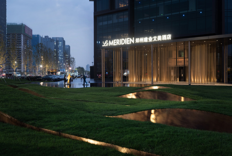 Dossier de presse | 3165-01 - Communiqué de presse | Le Meridien - Shma Company Limited - Architecture de paysage - Crédit photo : Arch-exist