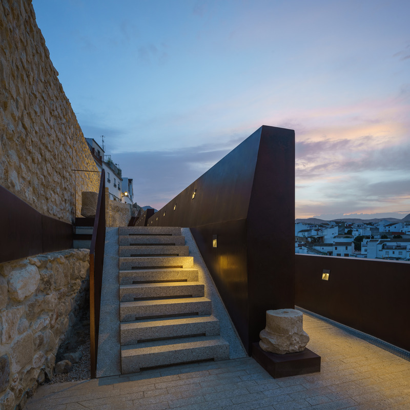 Press kit | 7022-01 - Press release | Consolidation and Enhancement of the Medieval Wall of Cabra in Spain - EYAC Arquitec - Landscape Architecture - Photo credit: EYAC Arquitec | Manolo Espaliú (Photographer)