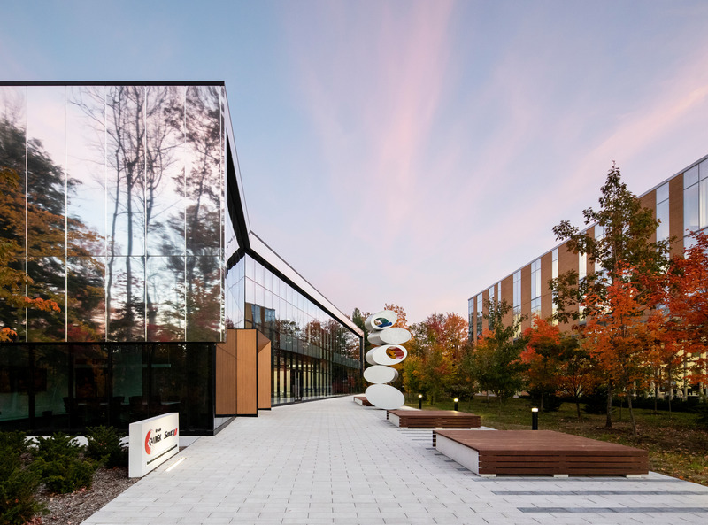 Press kit | 752-05 - Press release | The CNIMI’s New Building Embraces the Future With Open Arms - NFOE Inc. - Institutional Architecture - Photo credit: Stéphane Brügger
