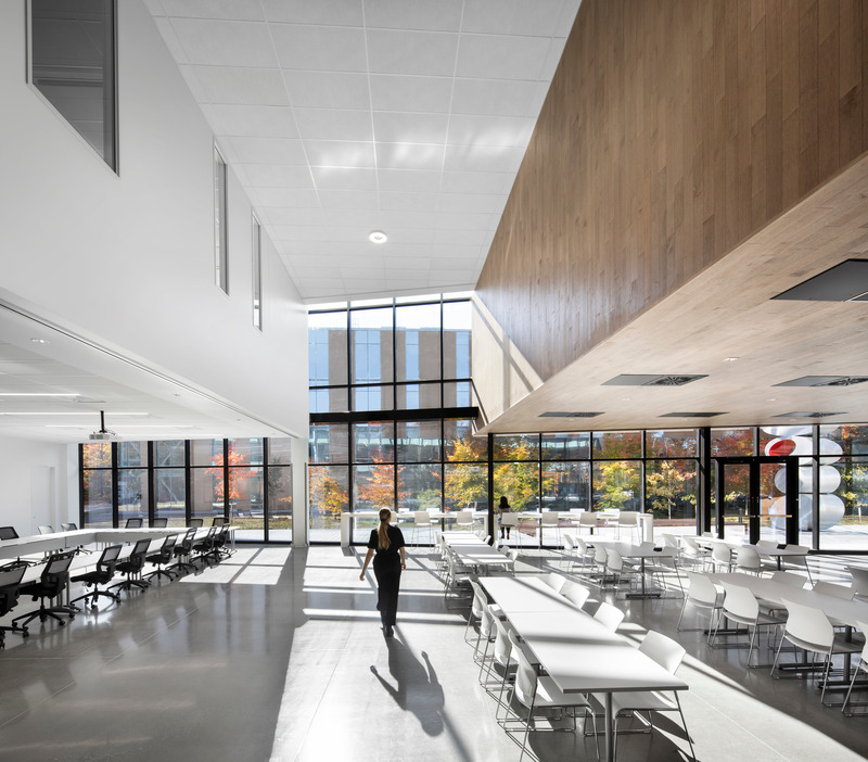 Press kit | 752-05 - Press release | The CNIMI’s New Building Embraces the Future With Open Arms - NFOE Inc. - Institutional Architecture - Photo credit: Stéphane Brügger