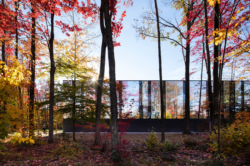 Press kit | 752-05 - Press release | The CNIMI’s New Building Embraces the Future With Open Arms - NFOE Inc. - Institutional Architecture - Photo credit: Stéphane Brügger